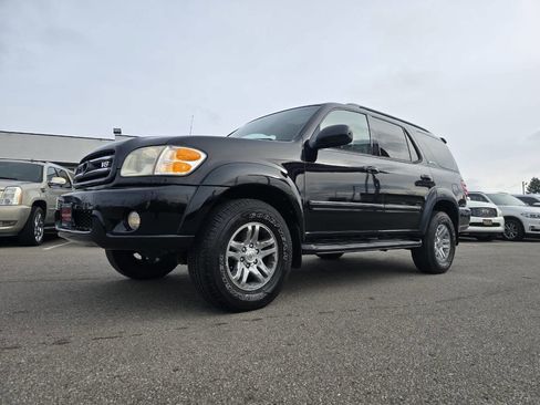 Used 2004 Toyota Sequoia Limited image 64