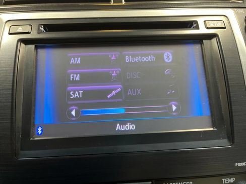 Used 2012 Toyota Camry XLE FWD image 21