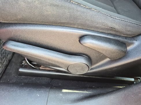Used 2013 Dodge Dart SXT FWD image 17