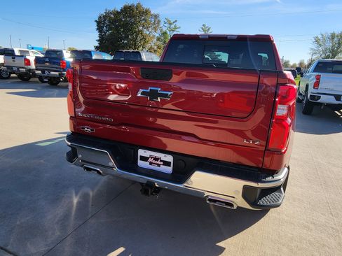 Certified 2025 Chevrolet Silverado 1500 LTZ w/ Z71 Off-Road Package image 5
