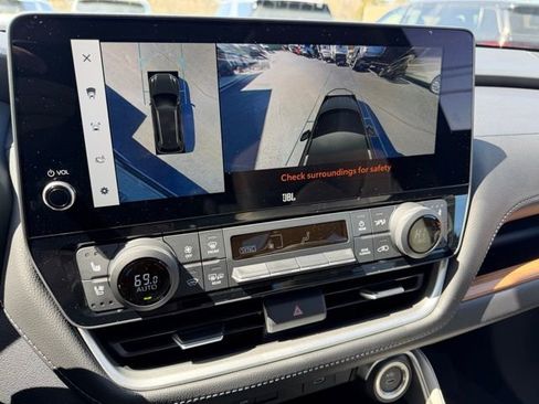 Used 2026 Toyota Grand Highlander Limited image 18