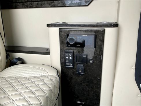 Used 2022 Mercedes-Benz Sprinter 2500 image 36