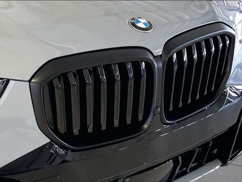 Used 2026 BMW X5 xDrive40i w/ Executive Package AWD/4WD image 30