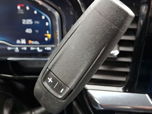 Certified 2025 Chevrolet Silverado 2500 LTZ w/ LTZ Convenience Package image 15