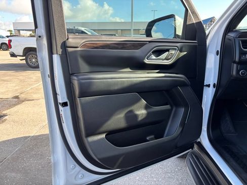 Used 2022 Chevrolet Tahoe LS w/ Driver Alert Package RWD image 10