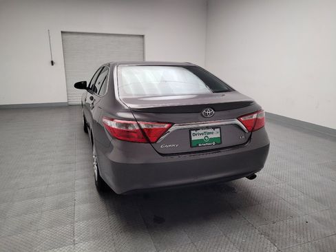 Used 2015 Toyota Camry LE FWD image 6