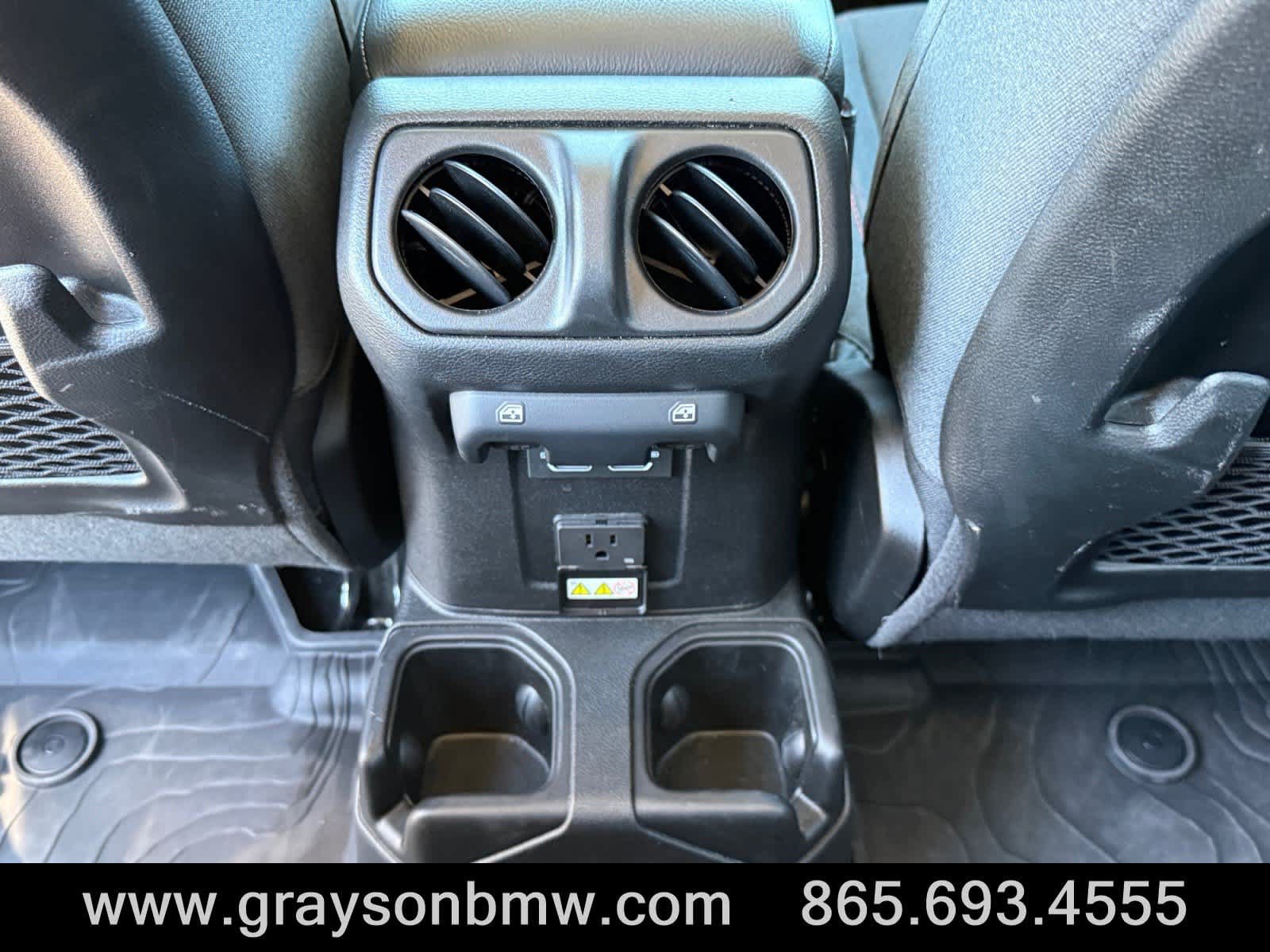 Used 2026 Jeep Wrangler Unlimited Rubicon w/ Safety Group AWD/4WD image 17