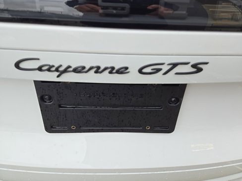 Used 2023 Porsche Cayenne GTS image 21