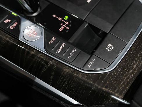 Used 2019 BMW 330i Sedan w/ Convenience Package image 27