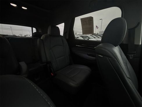 Used 2021 Buick Enclave Essence w/ Sound and Sites Package image 14