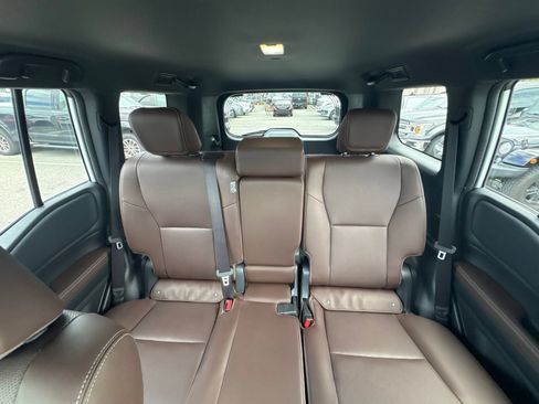 Used 2025 Toyota Land Cruiser AWD/4WD image 22