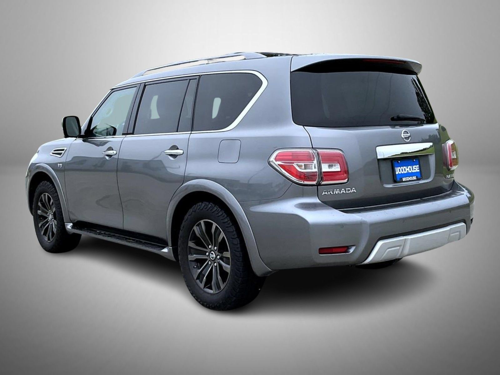 Used 2017 Nissan Armada Platinum RWD image 7