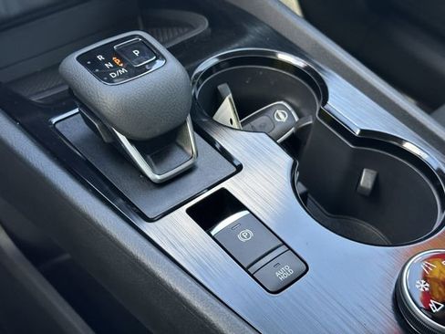 Certified 2025 Nissan Rogue S AWD/4WD image 32