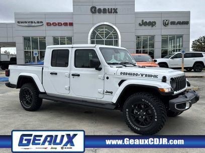 New 2025 Jeep Gladiator Sport