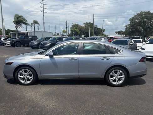 Certified 2025 Honda Accord LX image 4