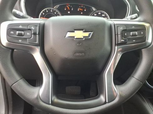 Used 2025 Chevrolet Blazer LT AWD/4WD image 14