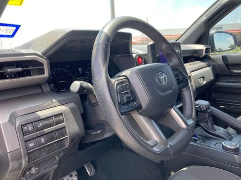 Used 2024 Toyota Tacoma TRD Sport RWD image 8