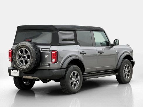 Used 2022 Ford Bronco Big Bend image 5