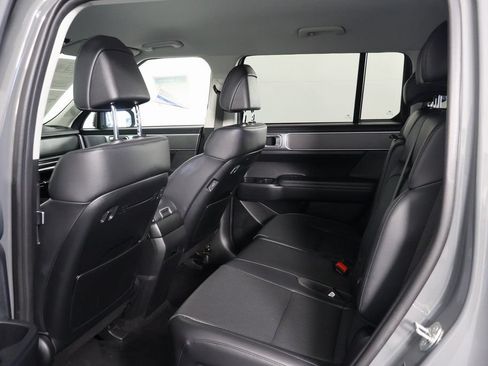 Used 2026 Hyundai Santa Fe SEL FWD image 11