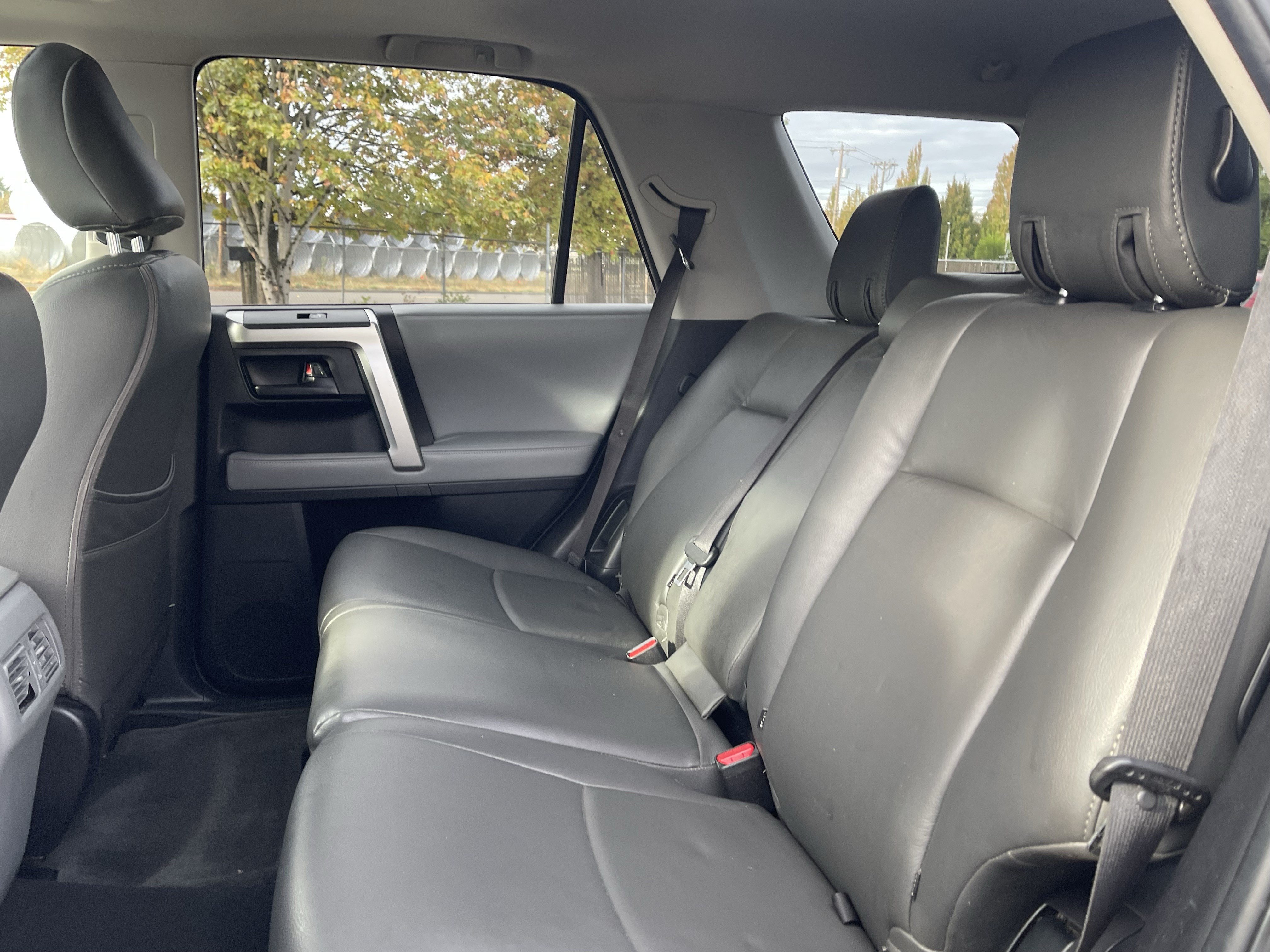 Used 2013 Toyota 4Runner SR5 w/ Convenience Pkg AWD/4WD image 15