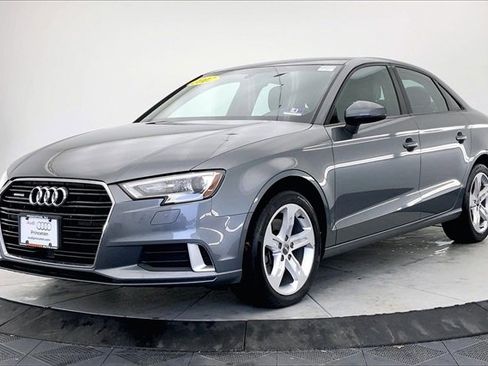 Used 2017 Audi A3 2.0T Premium w/ Convenience Package image 2