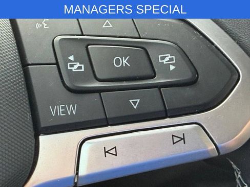 Used 2023 Volkswagen Tiguan SE FWD image 25