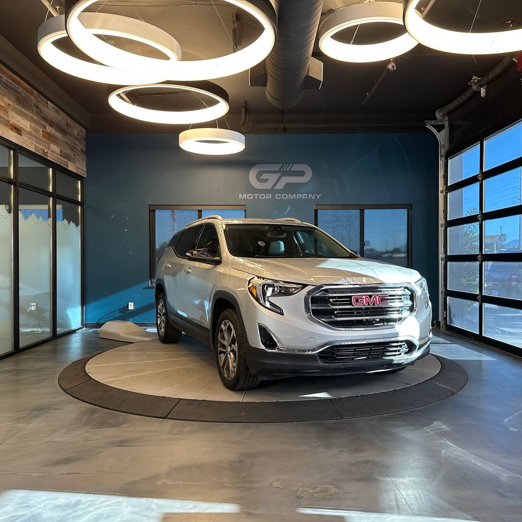 Used 2021 GMC Terrain SLT w/ Infotainment Package II AWD/4WD image 1