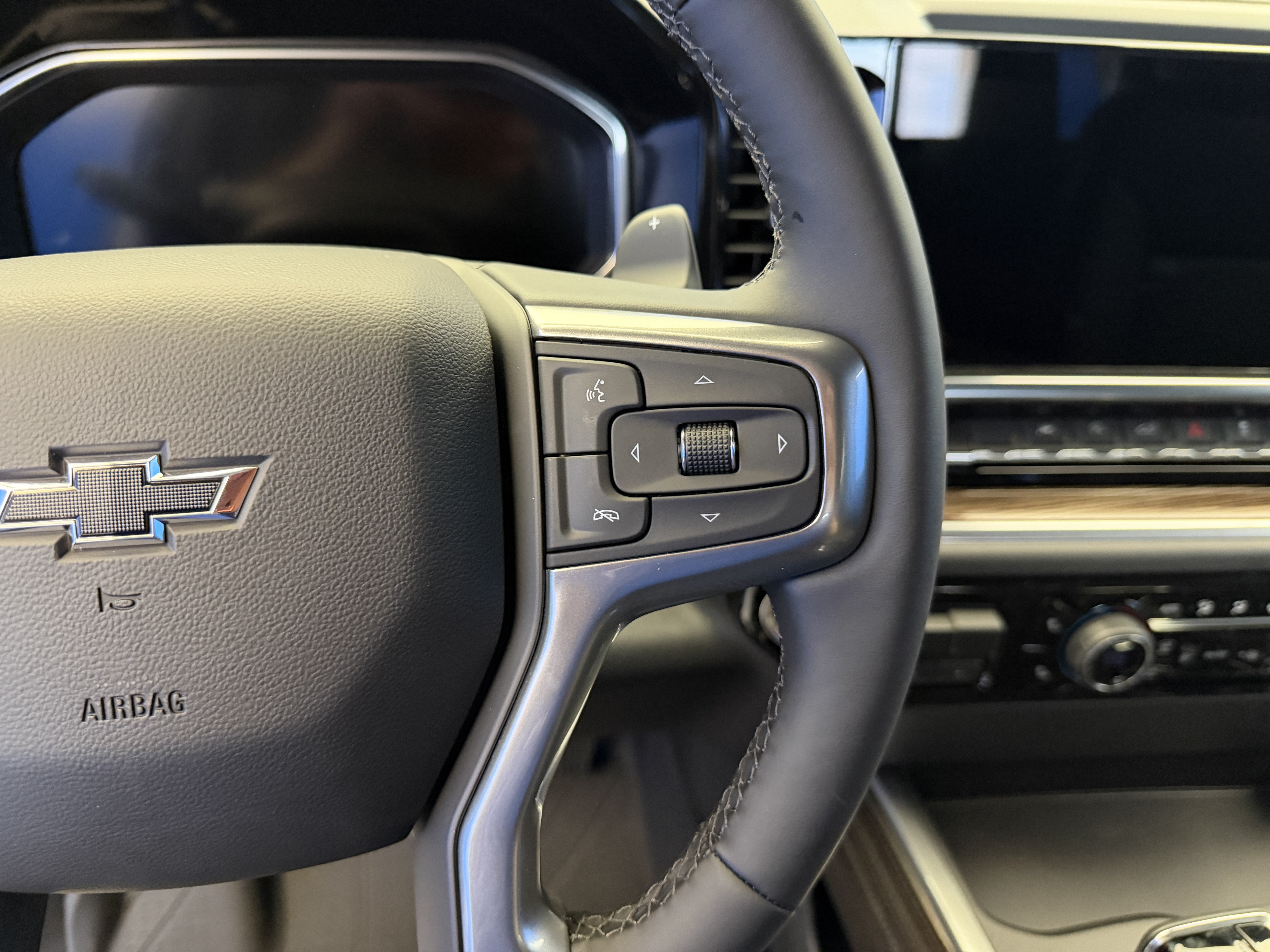 New 2026 Chevrolet Silverado 1500 RST w/ Convenience Package II AWD/4WD image 18
