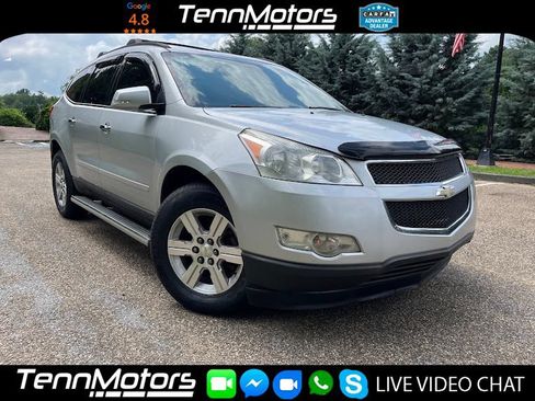 Used 2011 Chevrolet Traverse LT w/ LPO, 'HIT The Road' Package FWD image 2