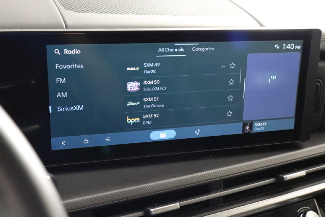 Used 2026 Hyundai Santa Fe SEL FWD image 30