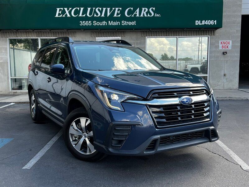 Used 2024 Subaru Ascent Premium w/ Convenience Package AWD/4WD image 1