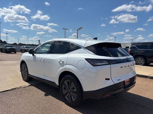 New 2026 Nissan Murano SL w/ Comfort Package AWD/4WD image 2
