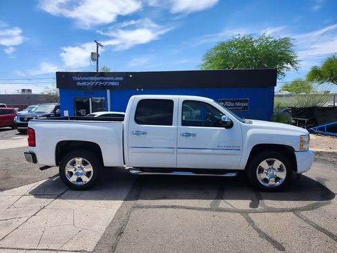 Used 2011 Chevrolet Silverado 1500 LT w/ Regional Value Package RWD image 7