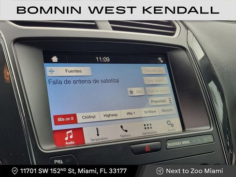 Used 2018 Ford Explorer XLT w/ Equipment Group 202A image 14