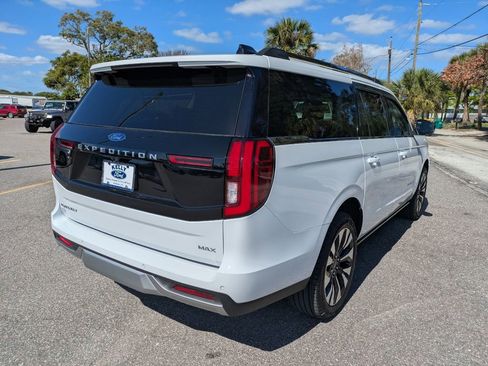 Certified 2026 Ford Expedition Max Platinum w/ Driver's Package image 6