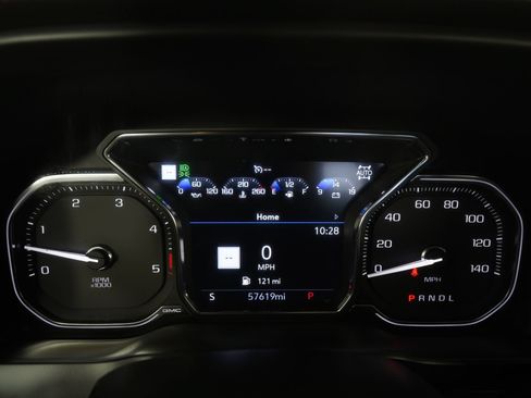 Used 2022 GMC Sierra 2500 AT4 w/ AT4 Premium Plus Package AWD/4WD image 17