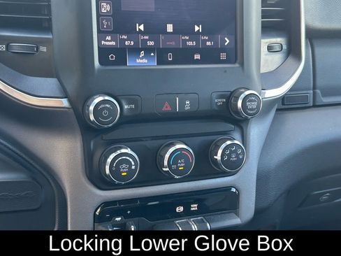 Used 2024 RAM 2500 Big Horn image 24