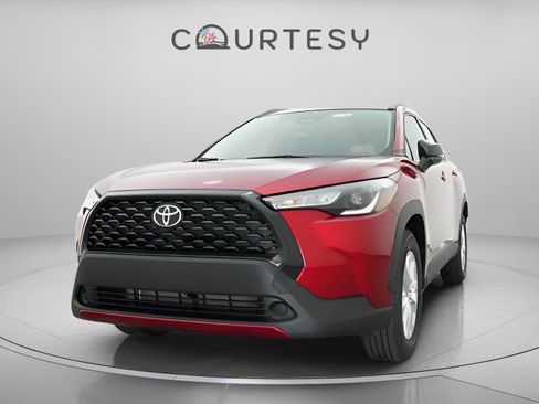 New 2025 Toyota Corolla Cross LE image 57