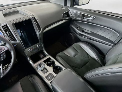 Certified 2021 Ford Edge ST w/ Equipment Group 401A image 11