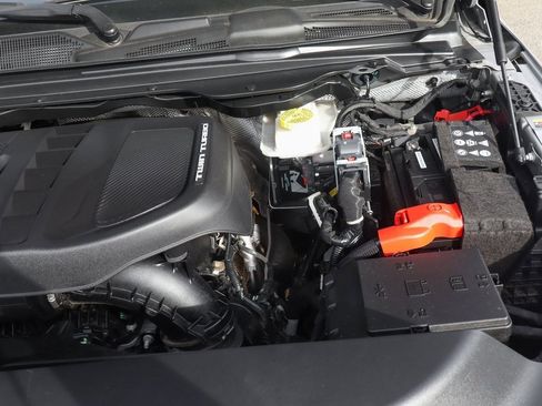 Used 2025 RAM 1500 Limited w/ Body Color Bumper Group image 13