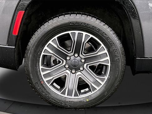 Used 2022 Jeep Wagoneer Series III image 36