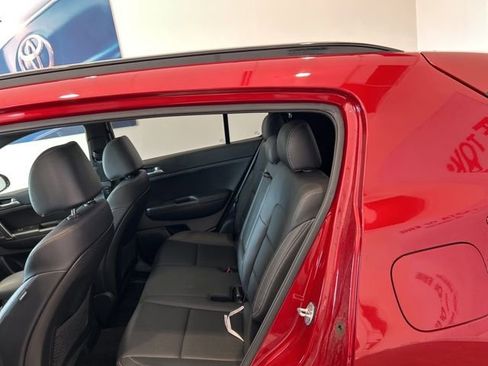 Used 2020 Kia Sportage S w/ S Sunroof Package AWD/4WD image 17