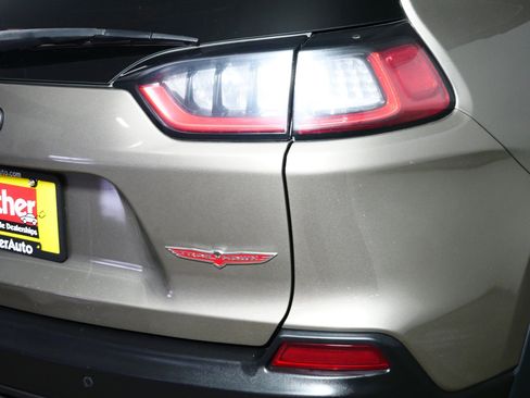 Used 2021 Jeep Cherokee Trailhawk w/ Trailer Tow Group image 17