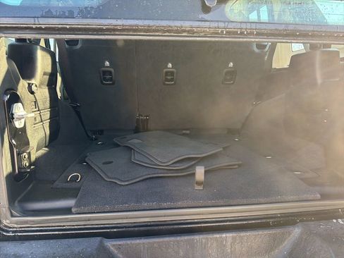 Used 2021 Jeep Wrangler Unlimited Sport image 21