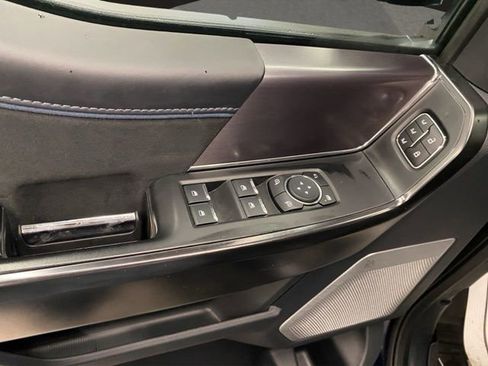 Used 2024 Ford F150 Platinum image 20
