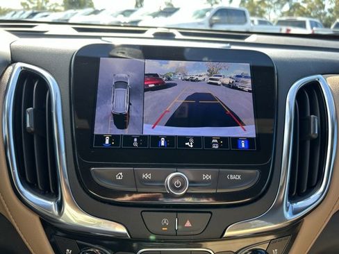 Used 2024 Chevrolet Equinox Premier image 24