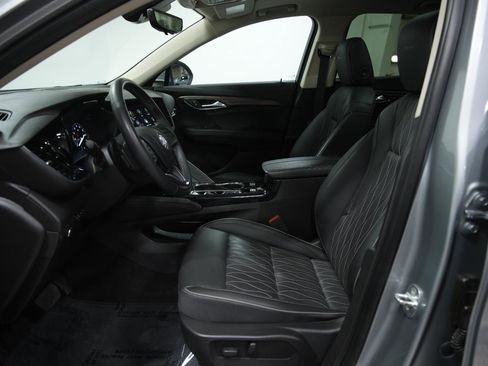 Used 2023 Buick Envision Avenir image 27