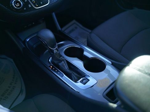 Used 2023 Chevrolet Malibu LT image 16