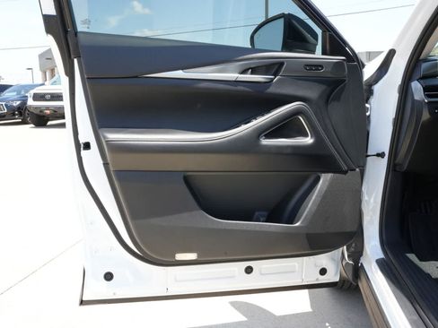 New 2027 INFINITI QX60 Luxe w/ Cargo Package FWD image 18