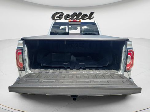 Used 2017 GMC Sierra 1500 SLT w/ SLT Premium Package AWD/4WD image 9